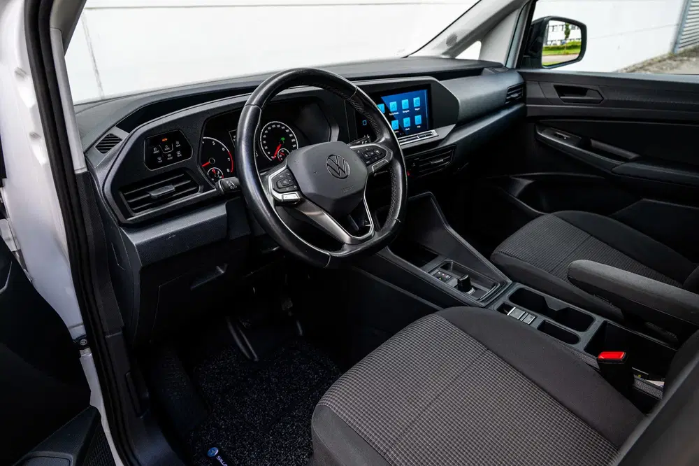 Volkswagen Caddy 1.5 TSI 114pk DSG uit 2022, foto 3