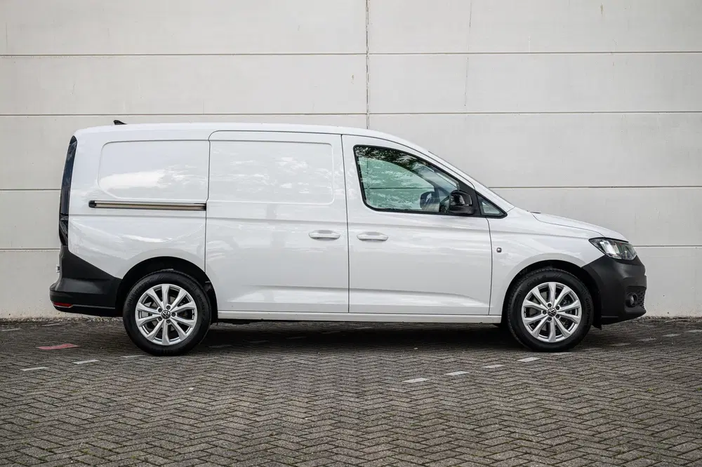 Volkswagen Caddy 1.5 TSI 114pk DSG uit 2022, foto 8