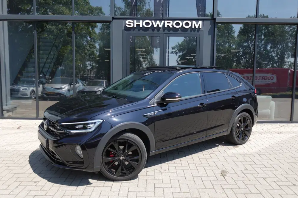 Volkswagen Taigo 1.5 TSI R-Line PANO KEYLESS CAM uit 2022