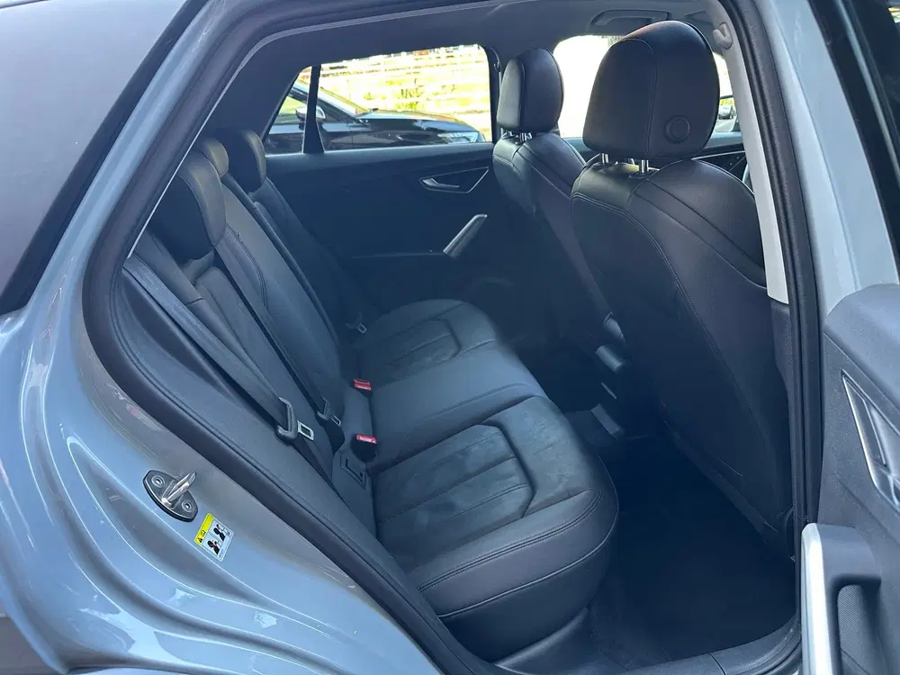 Audi Q2 35 TFSI S-Line Leer Navi Camera Carplay Pa uit 2023, foto 14