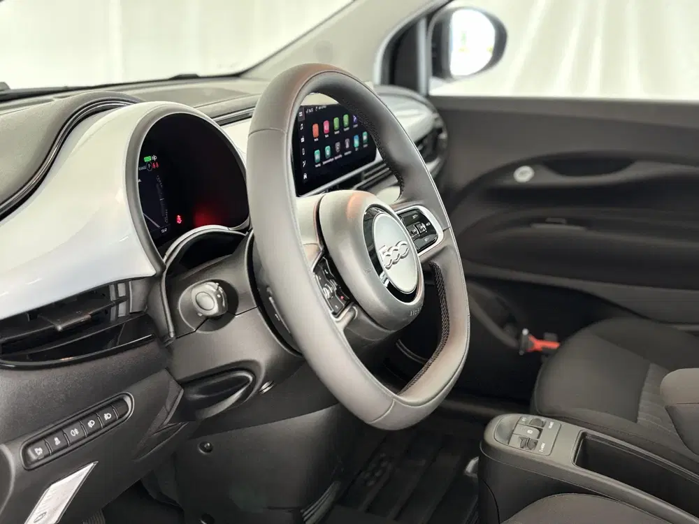 Fiat 500e La Prima 42 kWh uit 2026, foto 12