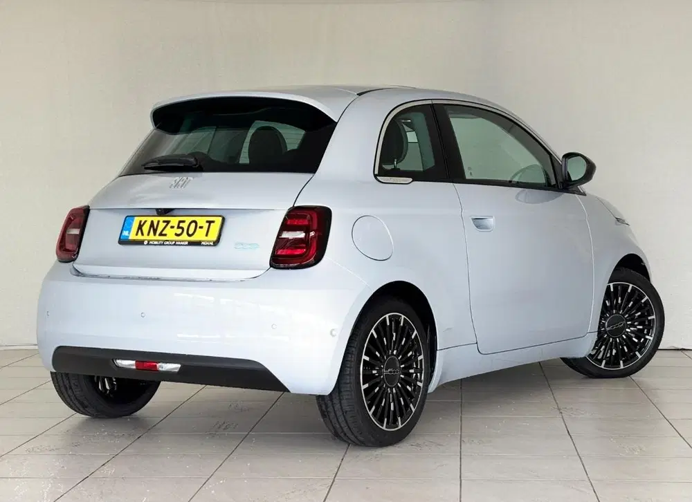 Fiat 500e La Prima 42 kWh uit 2026, foto 8