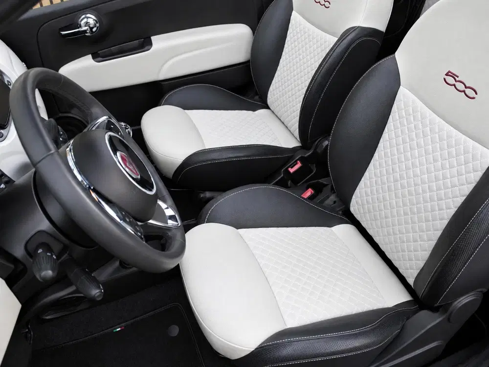 Fiat 500C 1.0 Hybrid Star uit 2020, foto 14