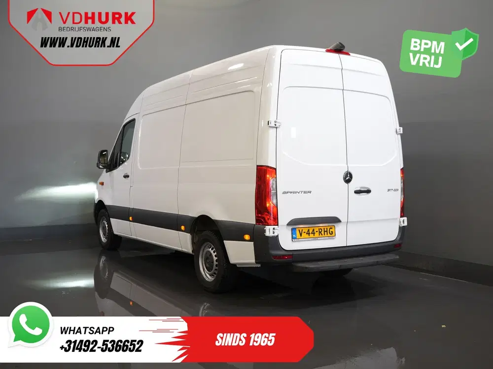 Mercedes-Benz Sprinter 317 CDI L2H2 Aut. LED uit 2024, foto 2