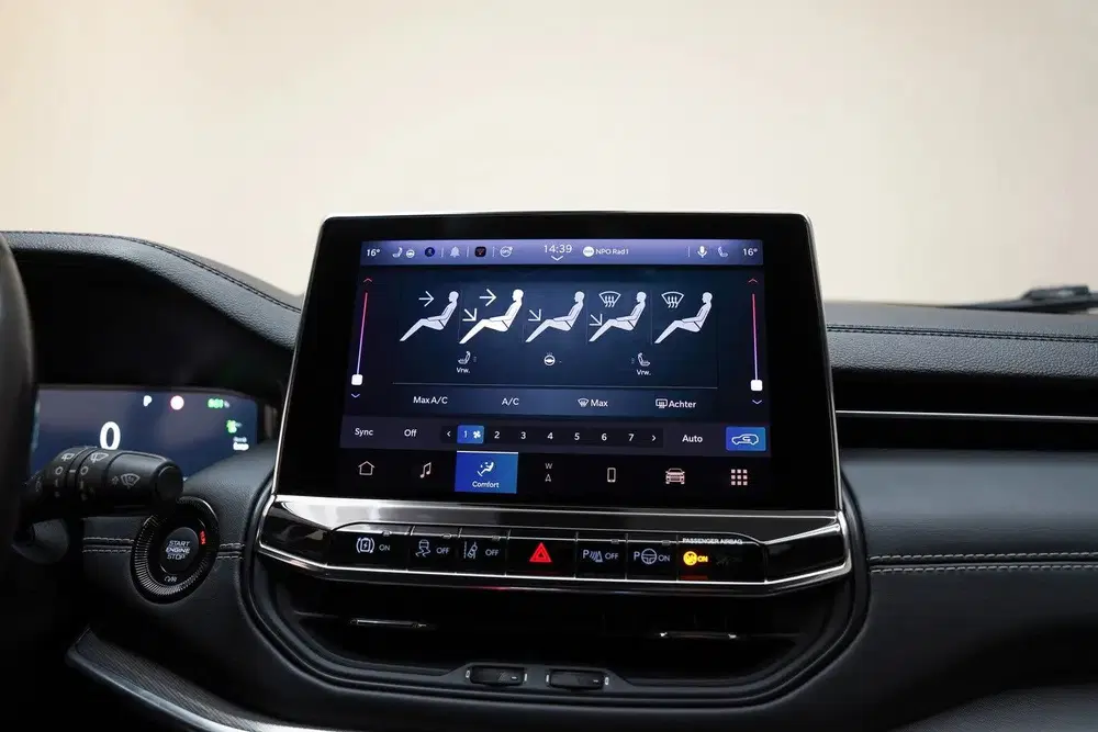 Jeep Compass 4xe 240 xe Plug-In Hybrid S Aut. [ Adapt.c uit 2022, foto 13