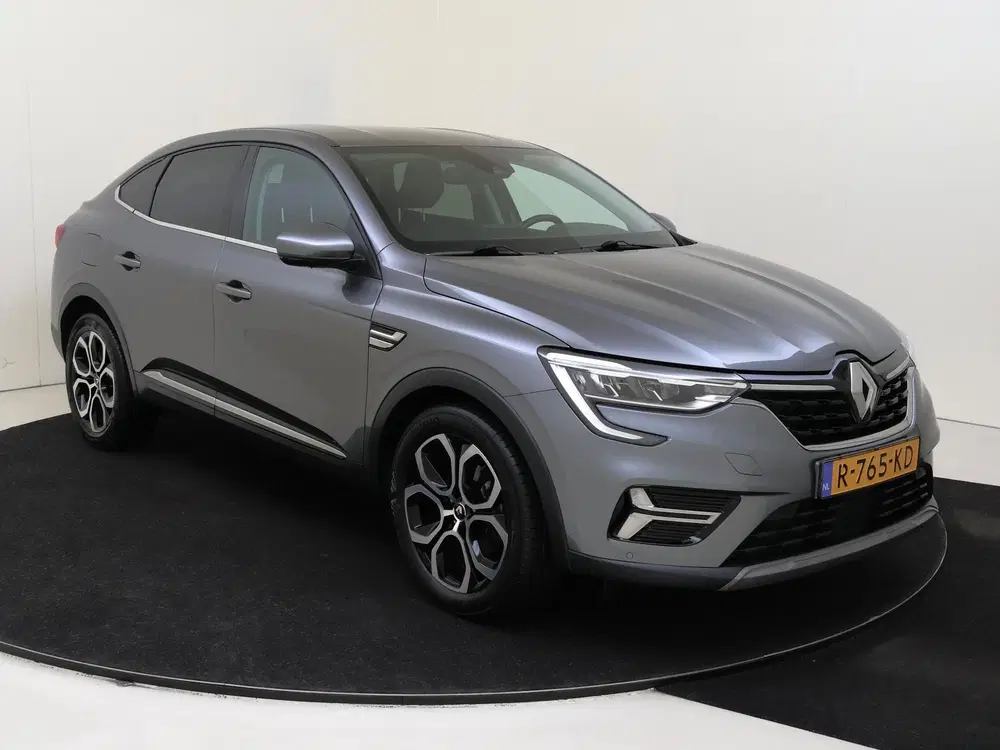 Renault Arkana 1.6 E-Tech Hybrid 145 Intens uit 2022, foto 2