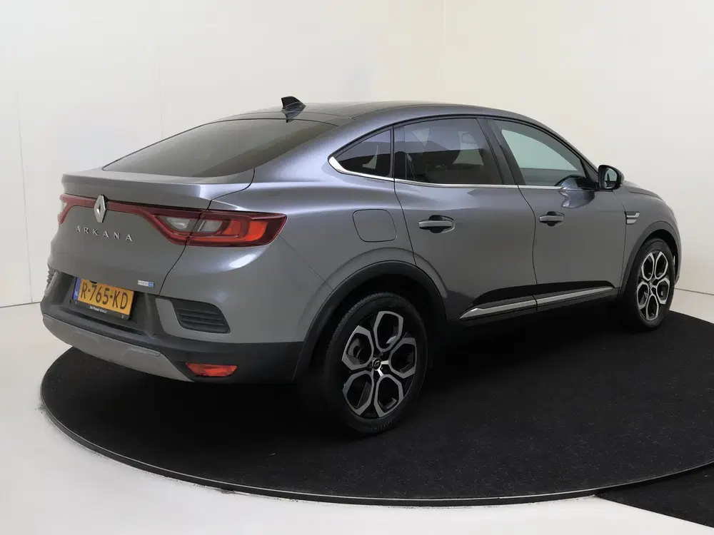 Renault Arkana 1.6 E-Tech Hybrid 145 Intens uit 2022, foto 4