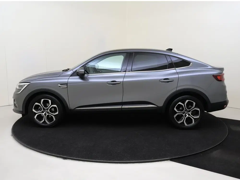 Renault Arkana 1.6 E-Tech Hybrid 145 Intens uit 2022, foto 8