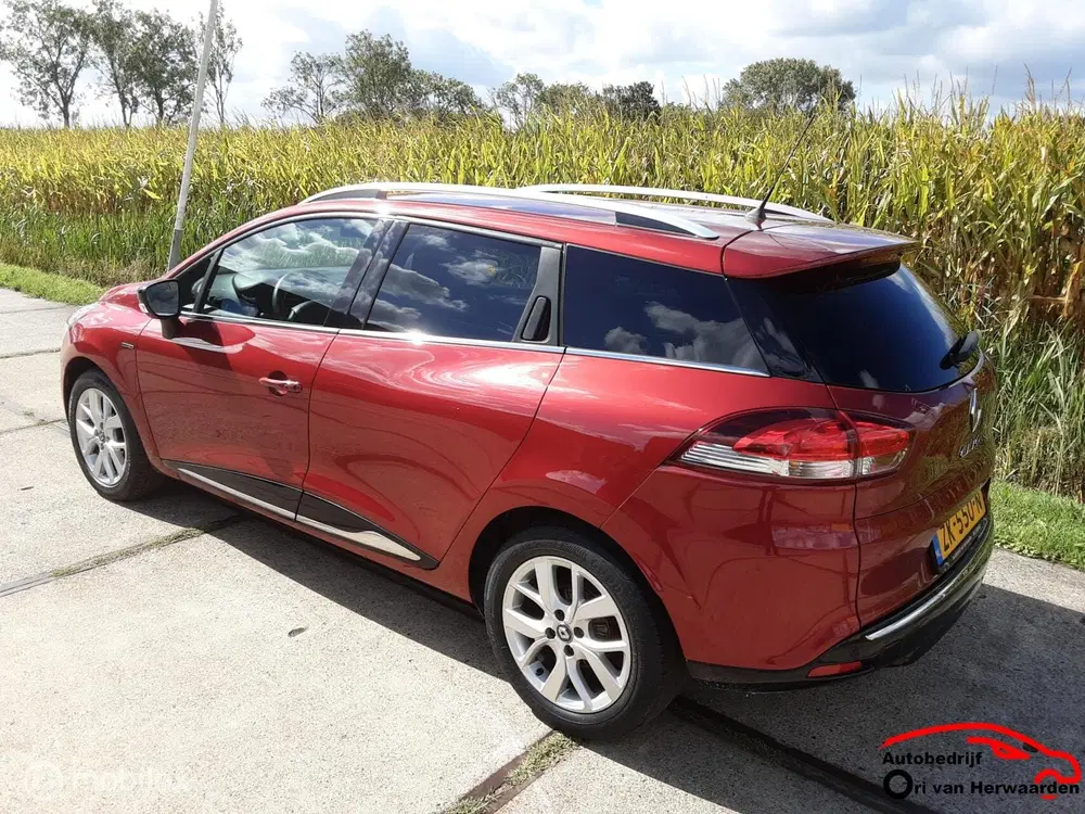 Renault Clio 0.9 TCe Limited uit 2019, foto 10