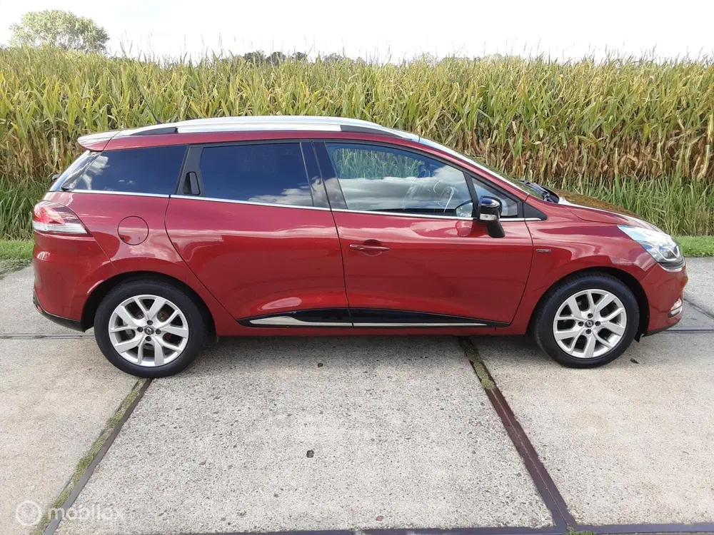 Renault Clio 0.9 TCe Limited uit 2019, foto 15