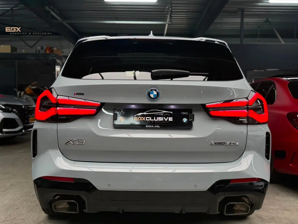 BMW X3 XDrive30e High Executive PANO uit 2022, foto 3