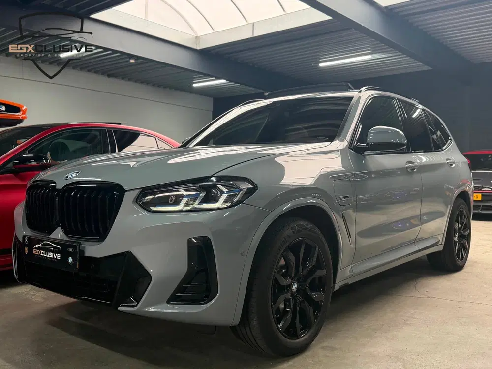 BMW X3 XDrive30e High Executive PANO uit 2022, foto 4