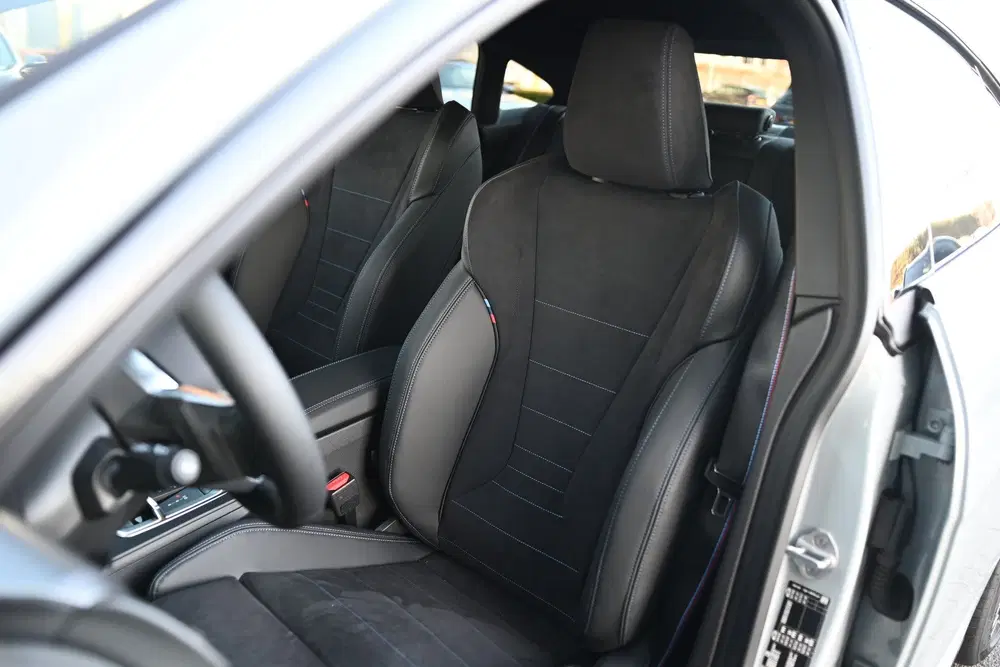 BMW 2-serie Coupé 220 M Sport Automaat uit 2026, foto 3