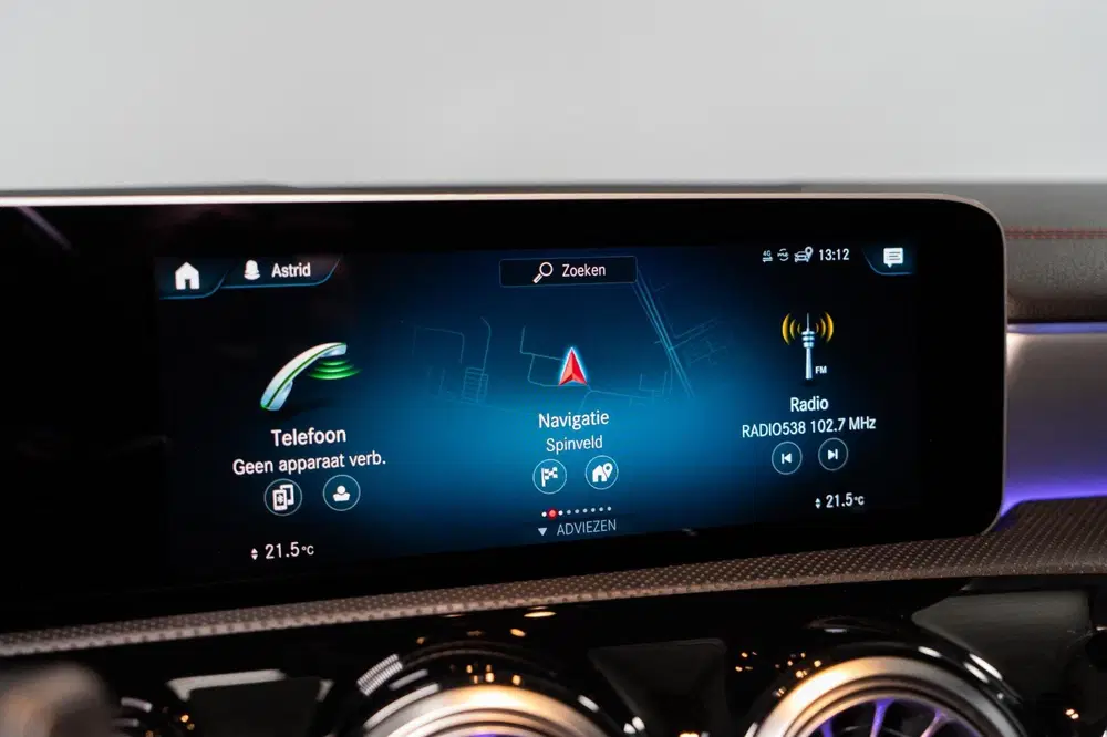 Mercedes-Benz CLA 200 Business Solutio uit 2019, foto 15