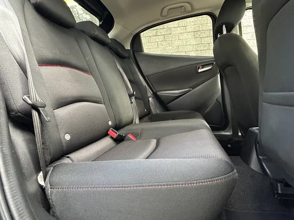 Mazda 2 1.5 Skyact-G Sportive DAB uit 2022, foto 6