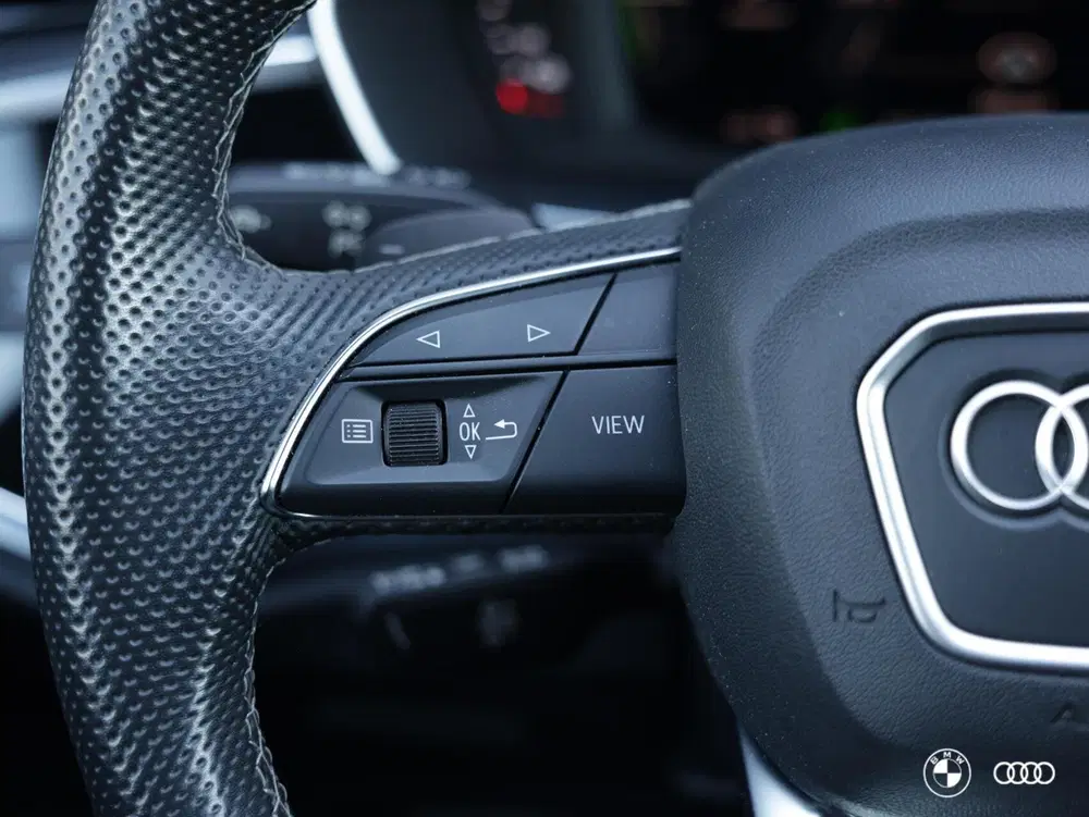 Audi Q3 45 TFSI e S Edition uit 2023, foto 13