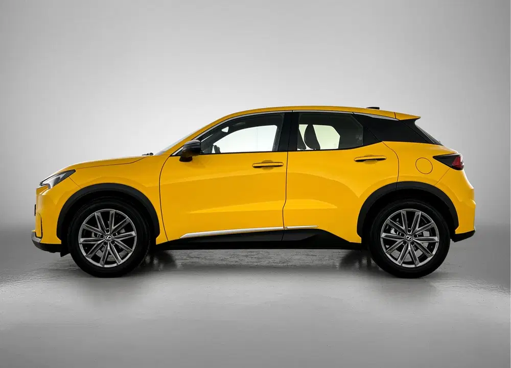 Lexus LBX Relax 2WD uit 2024, foto 3