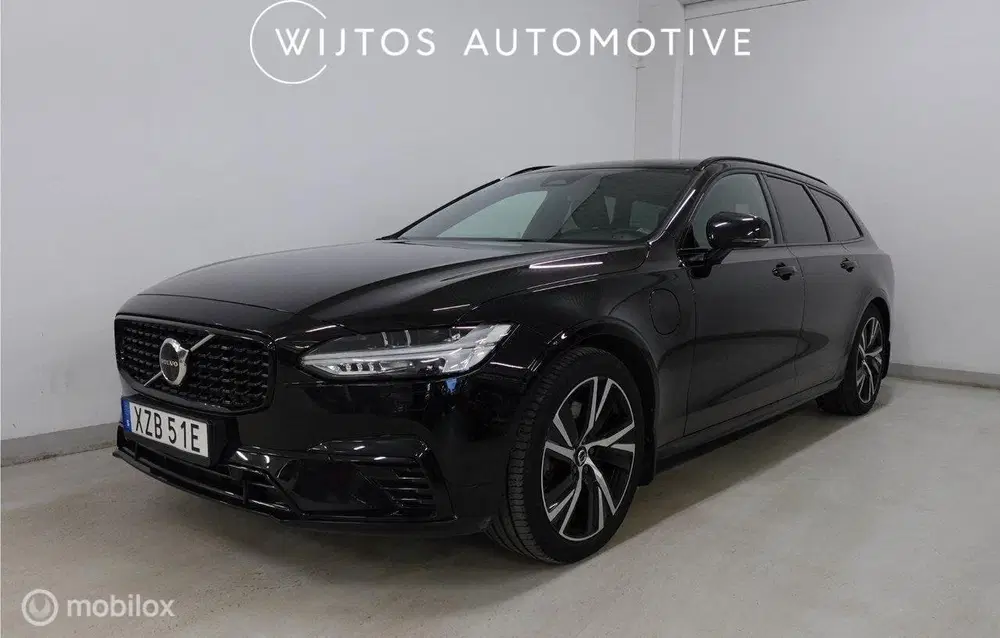 Volvo V90 2.0 T6 AWD R-Design uit 2021