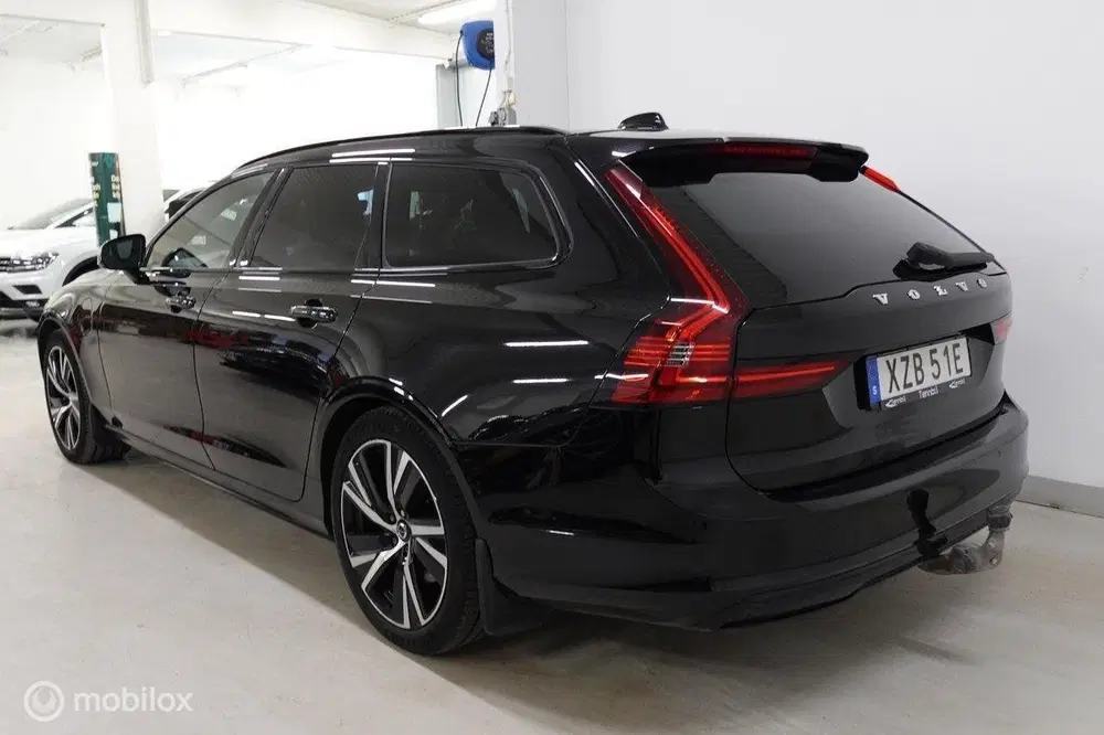 Volvo V90 2.0 T6 AWD R-Design uit 2021, foto 3
