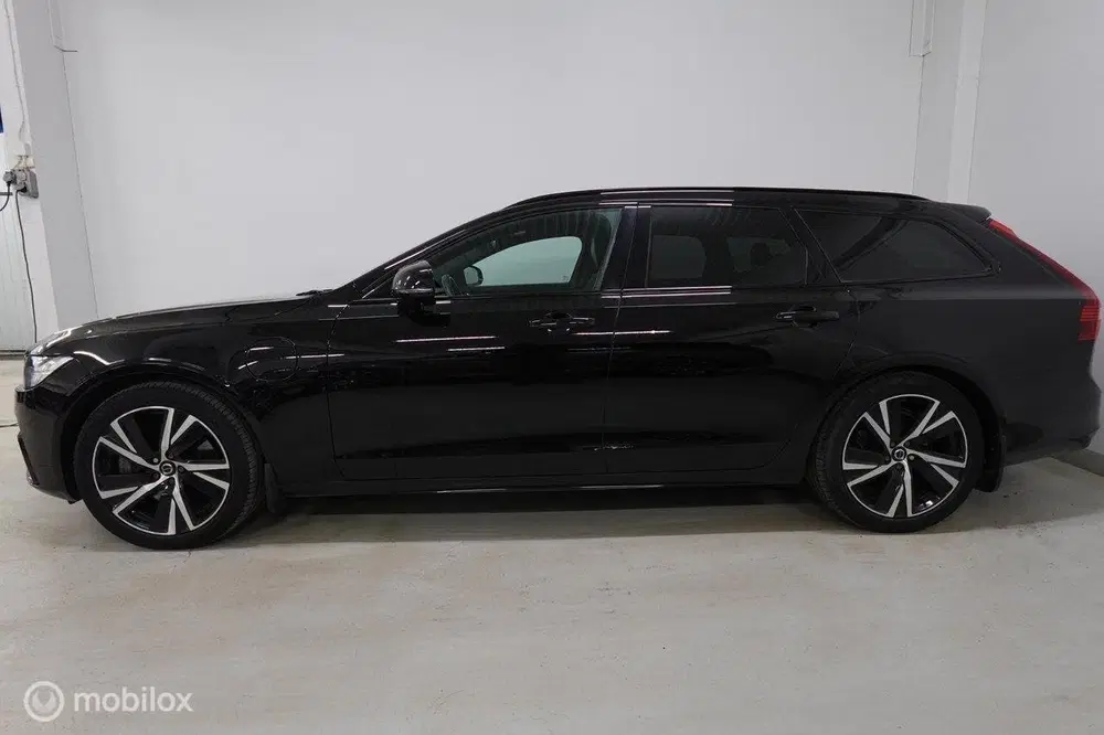 Volvo V90 2.0 T6 AWD R-Design uit 2021, foto 6