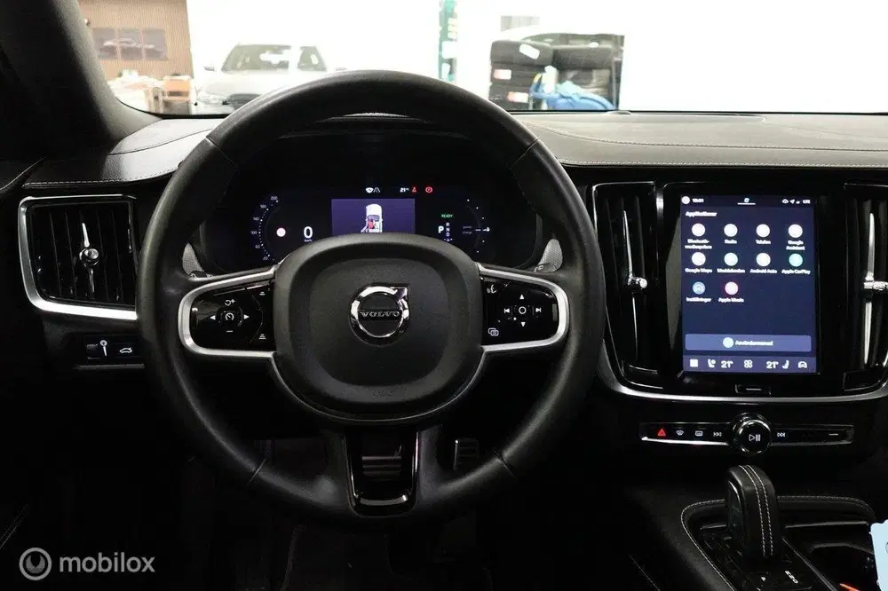 Volvo V90 2.0 T6 AWD R-Design uit 2021, foto 9