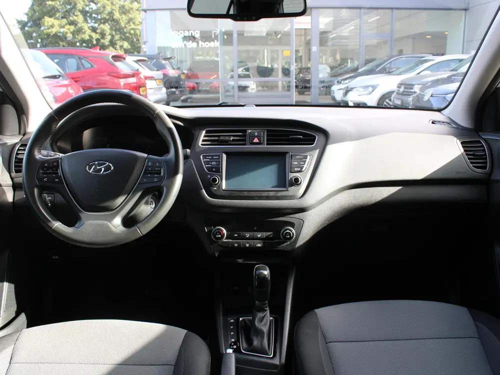 Hyundai i20 1.0 T-GDI Comfort uit 2020, foto 8