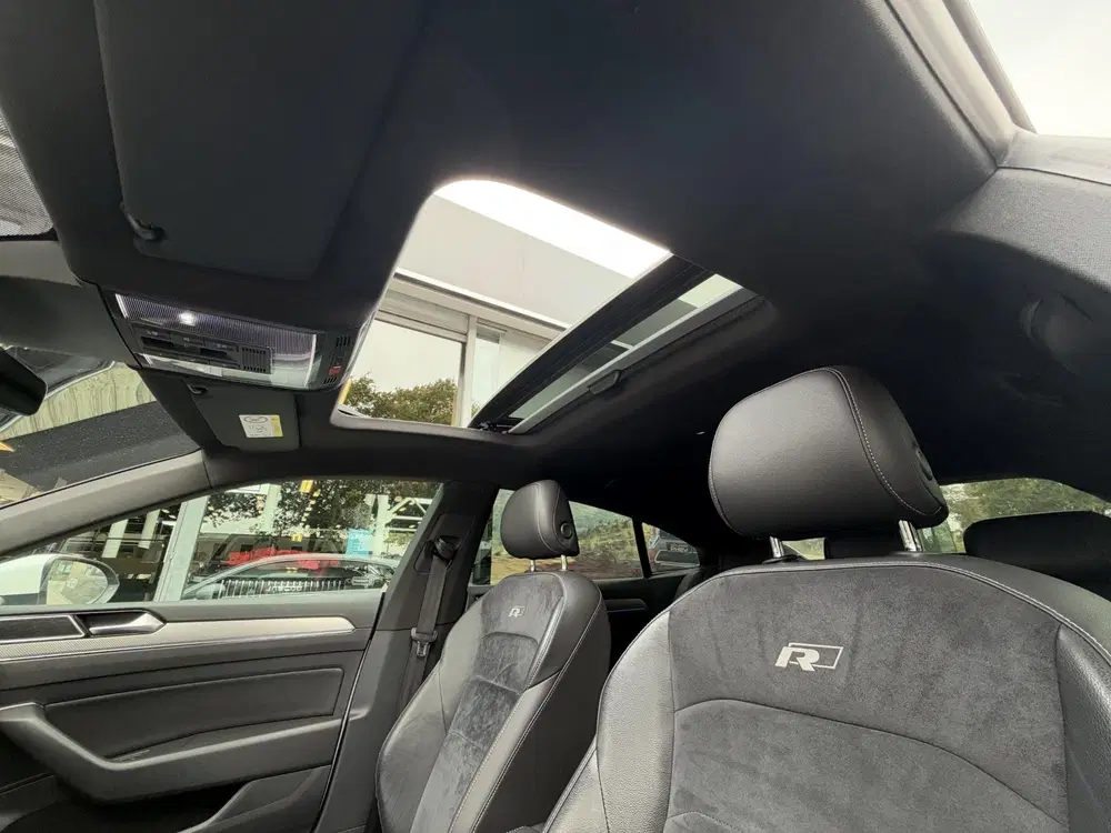 Volkswagen Arteon 1.5 TSI Business R uit 2019, foto 14