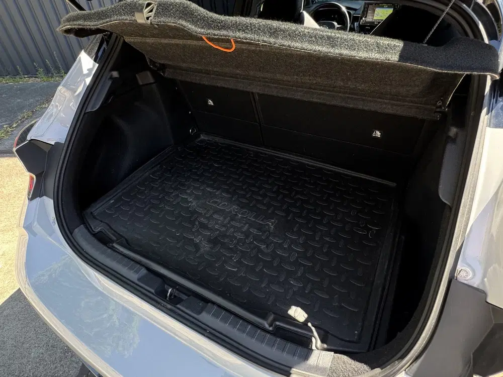 Toyota Corolla 2.0 Hybrid GR-Sport Plus Panoramadak uit 2020, foto 8