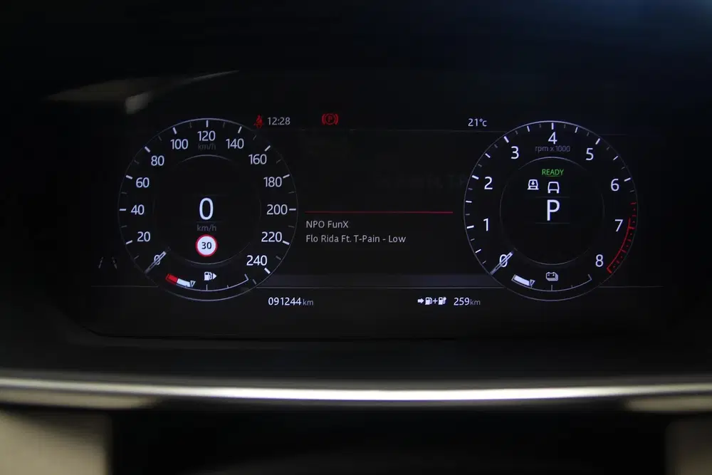 Land Rover Range Rover Sport 2.0 P400e HSE Dynamic PANO-MERI uit 2019, foto 12