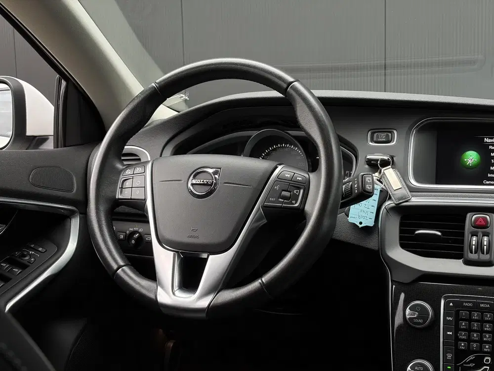 Volvo V40 1.5 T2 Polar+ Automaat uit 2019, foto 12