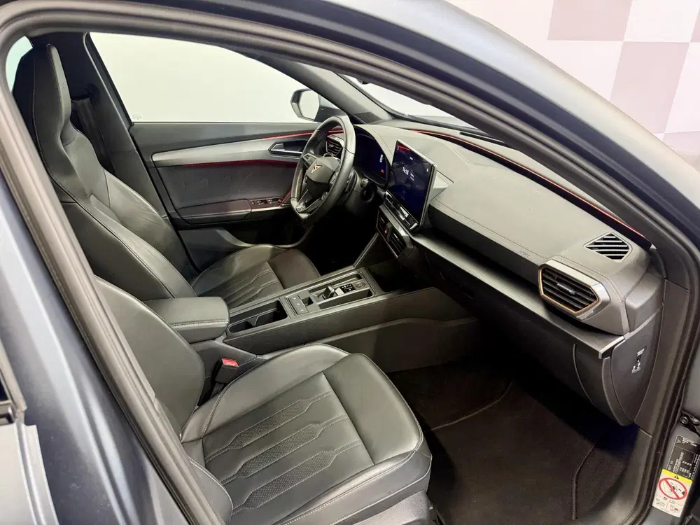 Cupra Formentor 1.4 e-Hybrid VZ Performance 245PK uit 2023, foto 13