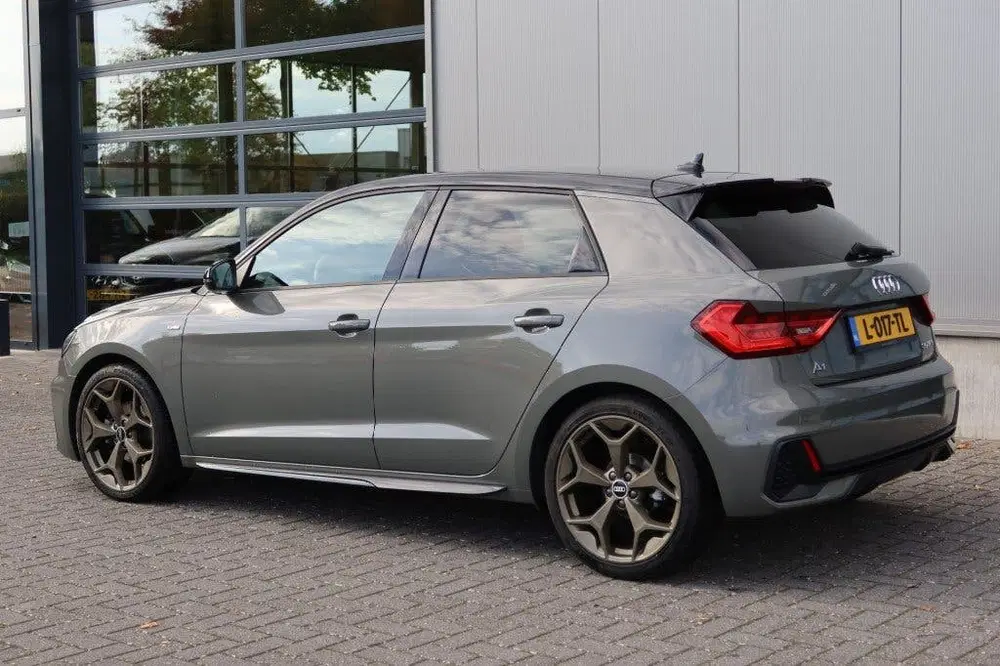 Audi A1 30 TFSI Pro Line S 110pk Virtual uit 2021, foto 4