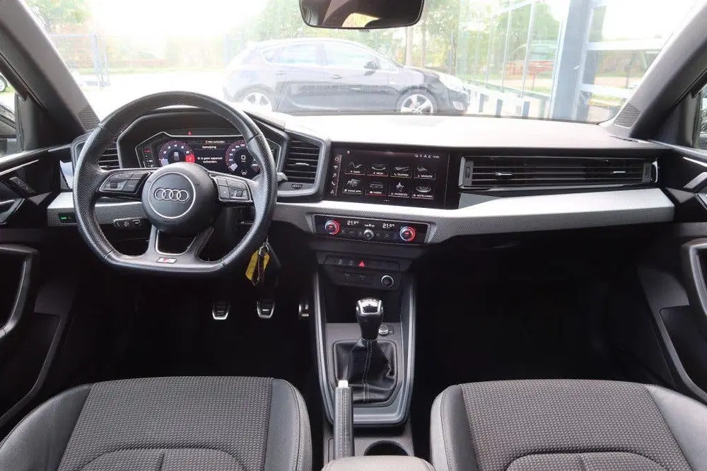 Audi A1 30 TFSI Pro Line S 110pk Virtual uit 2021, foto 7