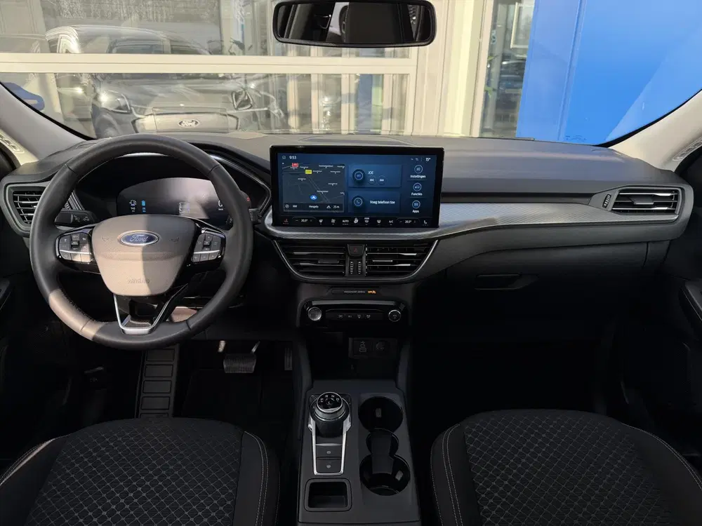 Ford Kuga 2.5 PHEV 243 PK Titanium uit 2024, foto 2