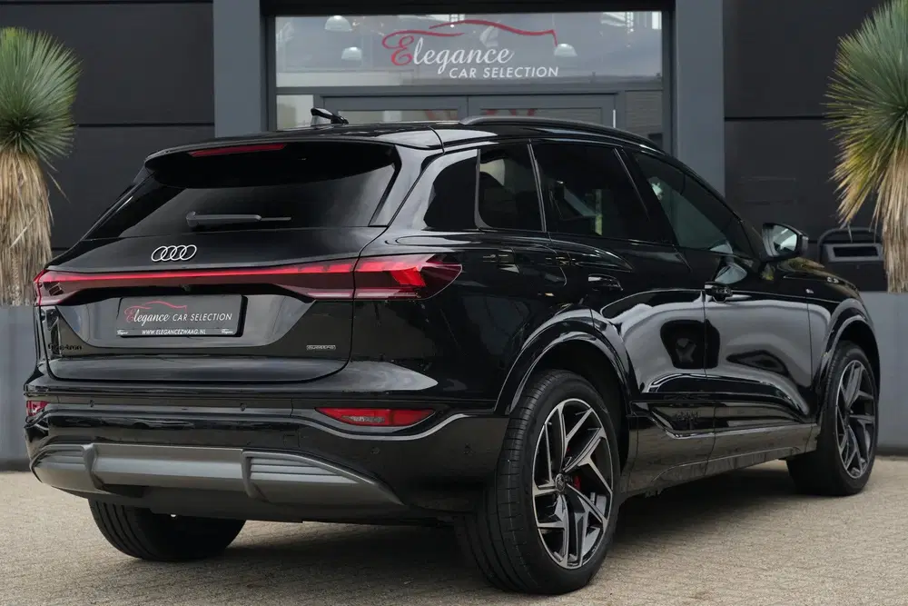 Audi Q6 e-tron S edition quattro 100 kWh uit 2026, foto 2
