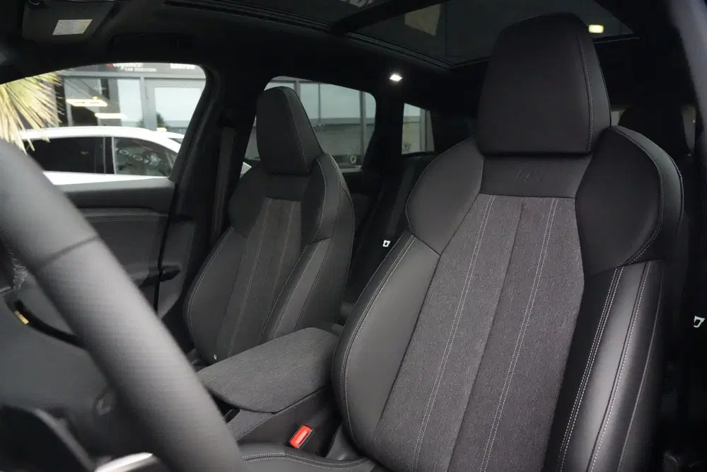 Audi Q6 e-tron S edition quattro 100 kWh uit 2026, foto 4