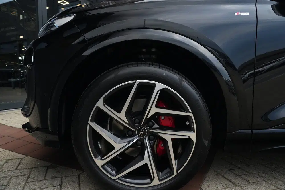 Audi Q6 e-tron S edition quattro 100 kWh uit 2026, foto 6