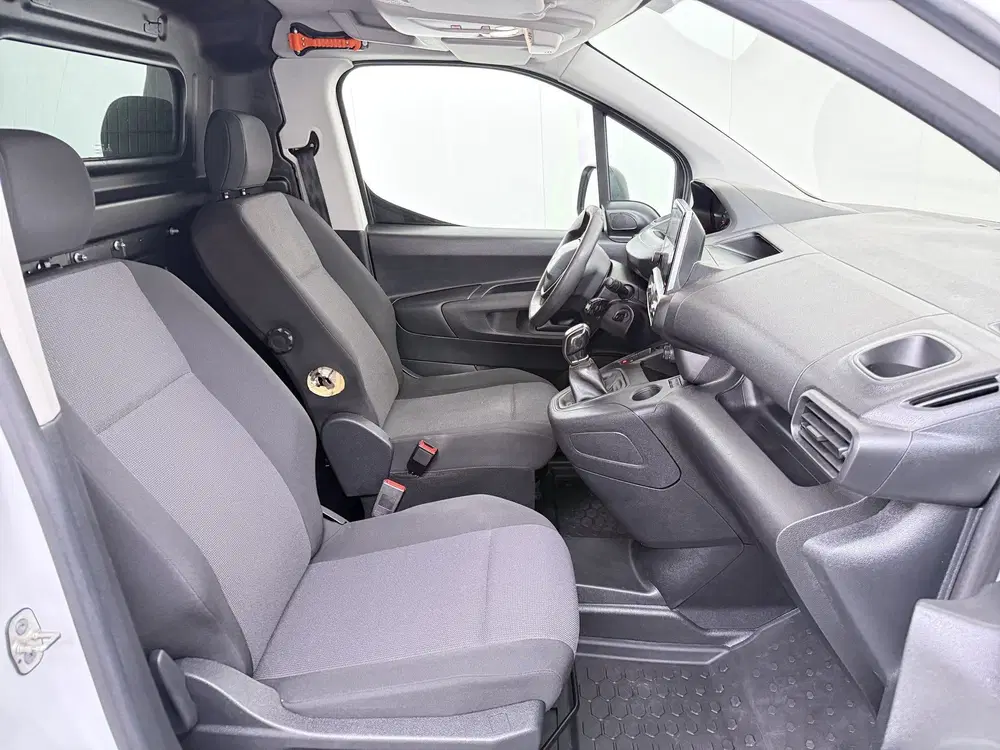 Peugeot Partner HDI 102PK Lang L2 Premium Navi Airco Apple uit 2021, foto 8
