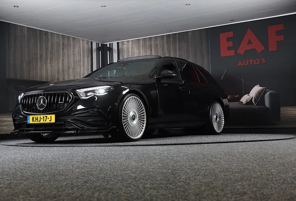 Mercedes-Benz E-Klasse 300 e AMG 53 Look uit 2025, foto 4