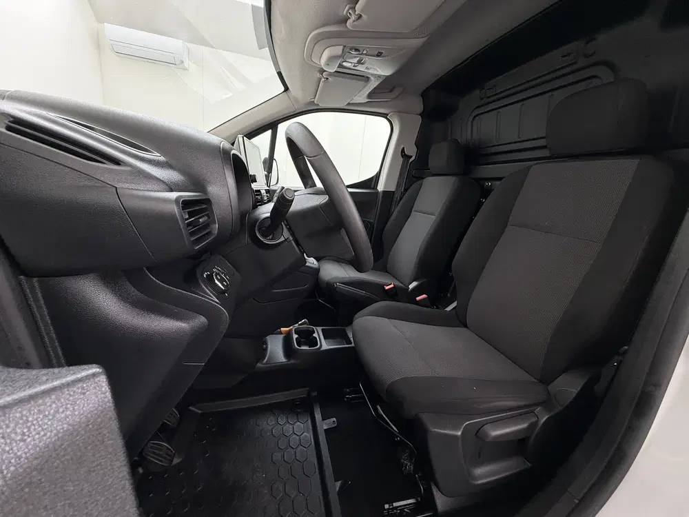 Opel Combo D 131PK L2H1 Navi Camera Trekhaak Euro 6 D uit 2021, foto 8