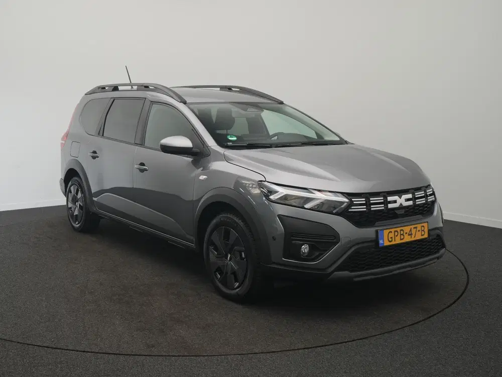 Dacia Jogger 1.6 Hybrid 140 Expression 7p. uit 2024, foto 2