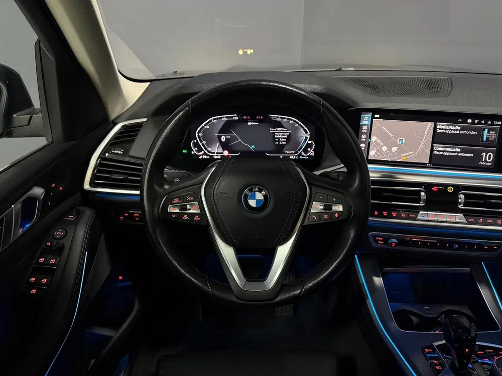 BMW X5 xDrive45e Executive HUD uit 2022, foto 12