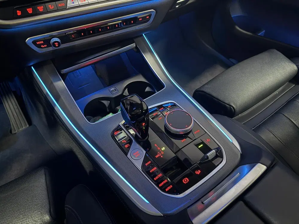 BMW X5 xDrive45e Executive HUD uit 2022, foto 14
