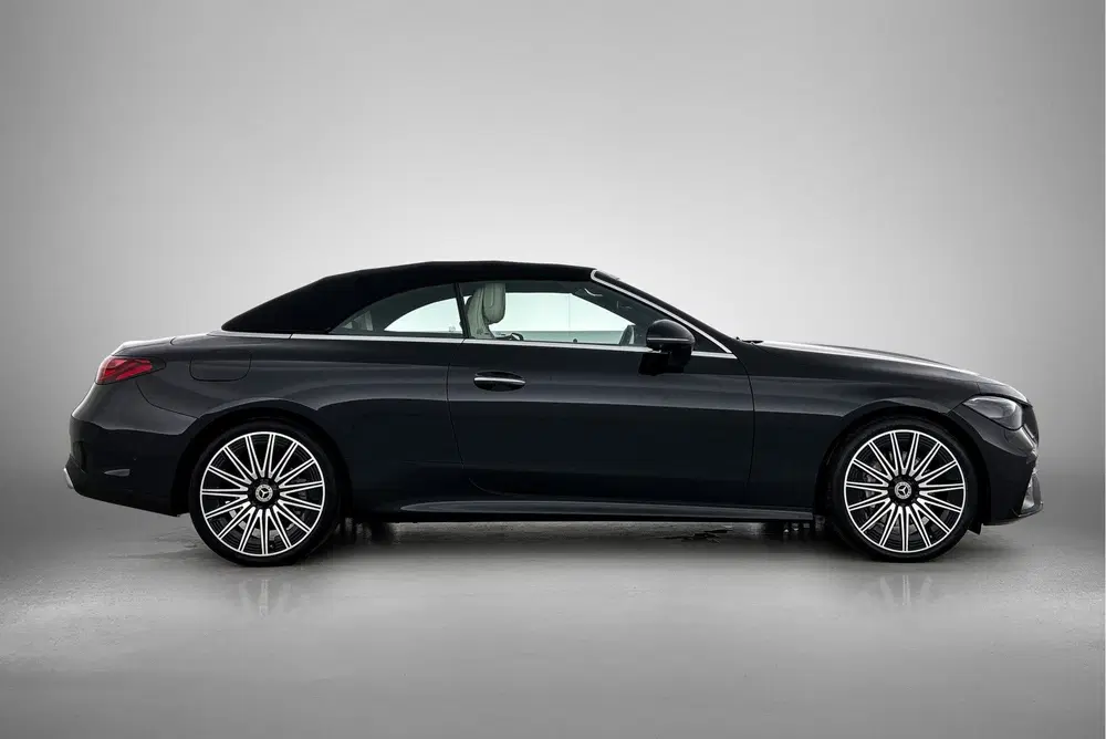 Mercedes-Benz CLE 200 AMG Line uit 2024, foto 12