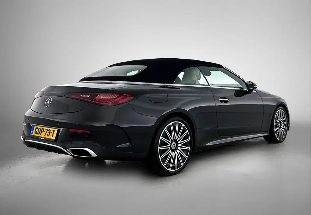Mercedes-Benz CLE 200 AMG Line uit 2024, foto 2