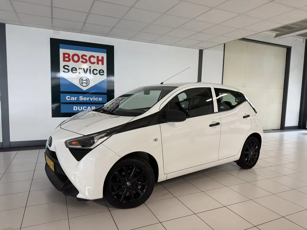 Toyota Aygo 1.0 VVT-i x-fun 5 Drs Airco uit 2019