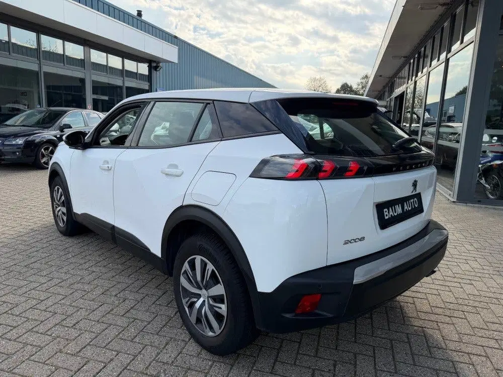 Peugeot 2008 1.2 PT B.L. ACTIVE NAVI AIRCO uit 2021, foto 13