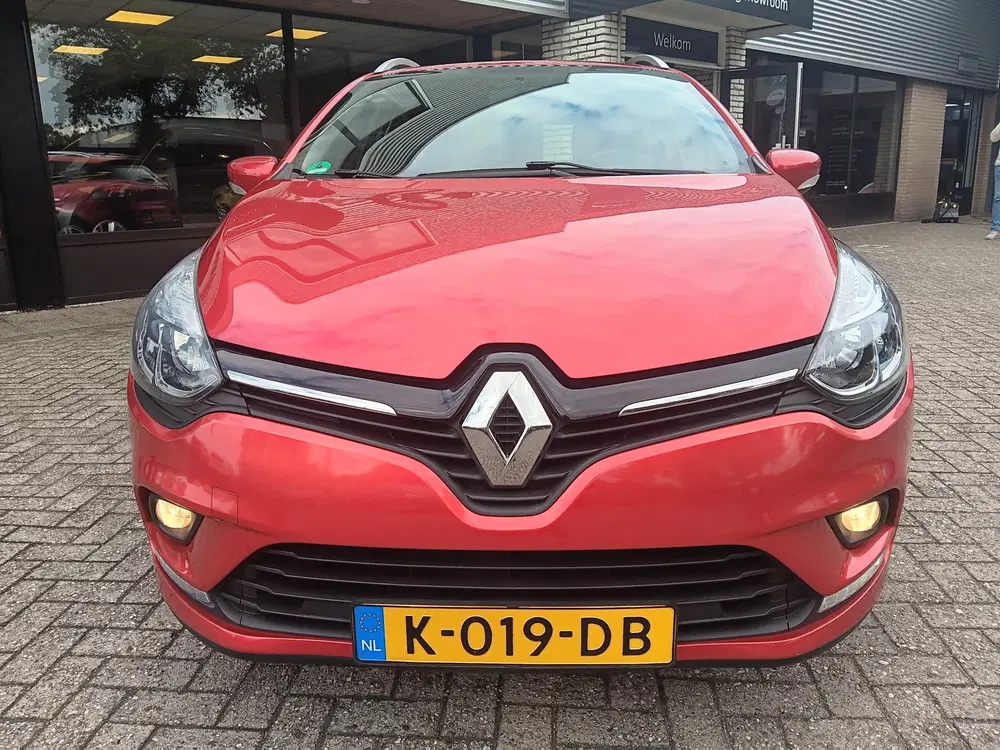 Renault Clio 0.9 TCe Limited uit 2019, foto 14
