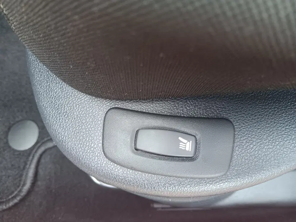 Renault Clio 0.9 TCe Limited uit 2019, foto 6