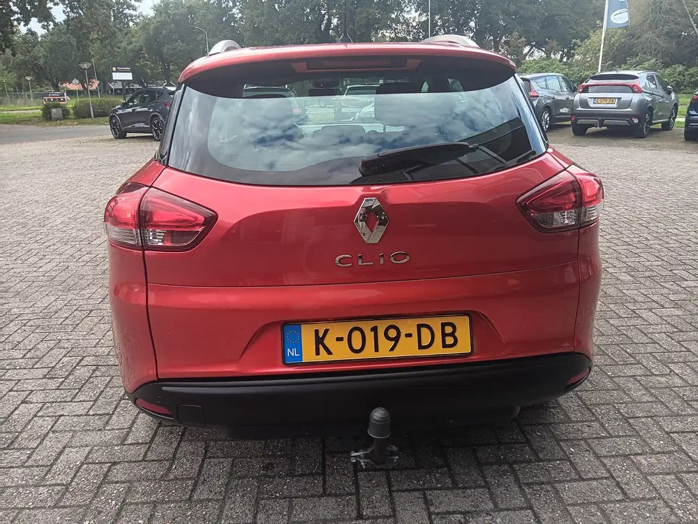 Renault Clio 0.9 TCe Limited uit 2019, foto 7